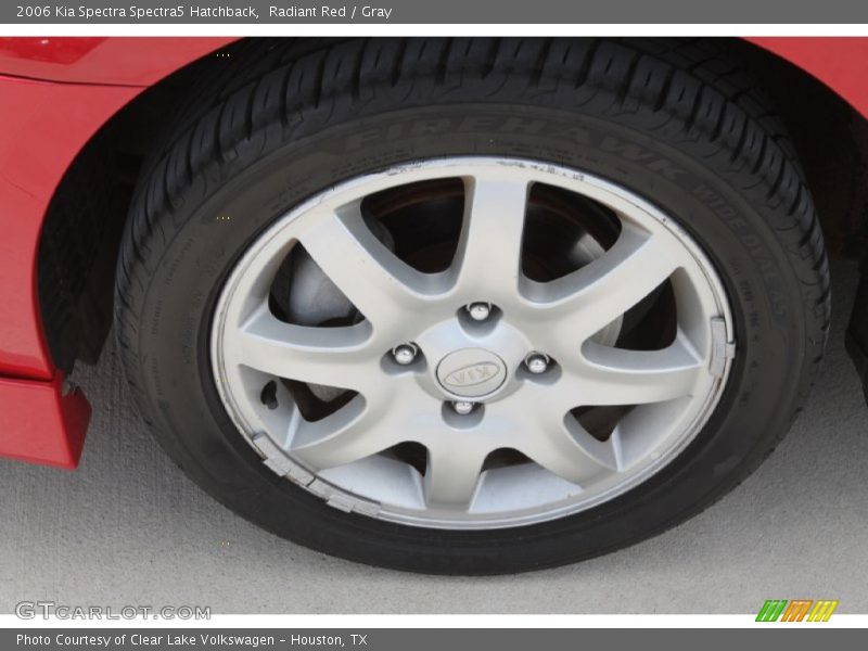 Radiant Red / Gray 2006 Kia Spectra Spectra5 Hatchback