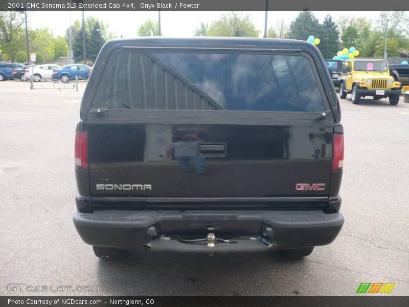 Onyx Black / Pewter 2001 GMC Sonoma SLS Extended Cab 4x4