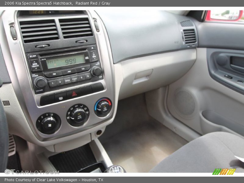 Radiant Red / Gray 2006 Kia Spectra Spectra5 Hatchback