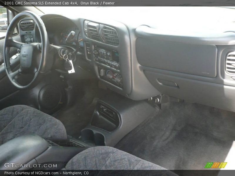 Onyx Black / Pewter 2001 GMC Sonoma SLS Extended Cab 4x4