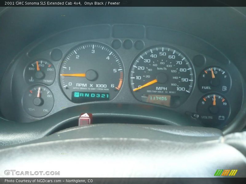 Onyx Black / Pewter 2001 GMC Sonoma SLS Extended Cab 4x4