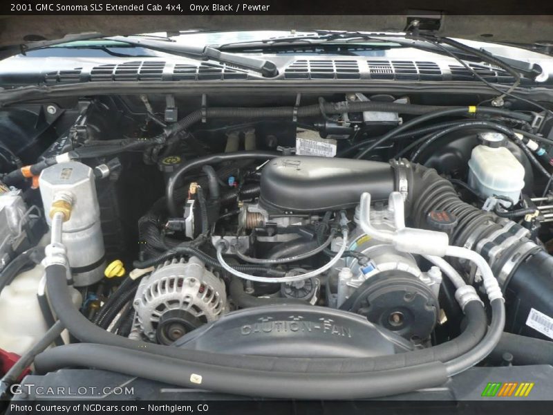Onyx Black / Pewter 2001 GMC Sonoma SLS Extended Cab 4x4