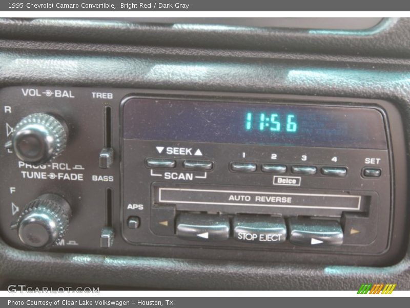 Controls of 1995 Camaro Convertible