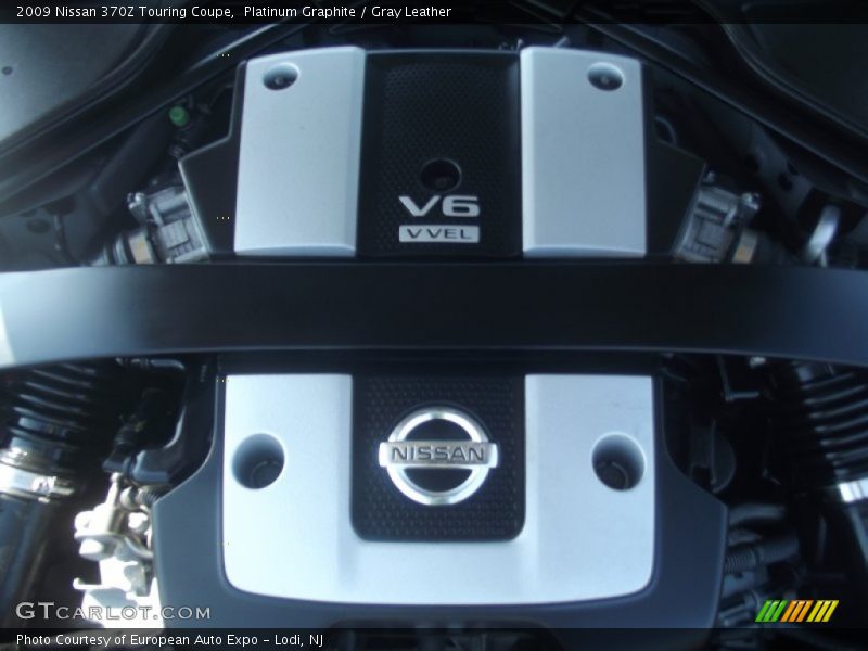 Platinum Graphite / Gray Leather 2009 Nissan 370Z Touring Coupe