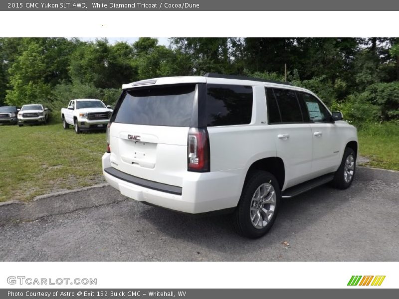 White Diamond Tricoat / Cocoa/Dune 2015 GMC Yukon SLT 4WD