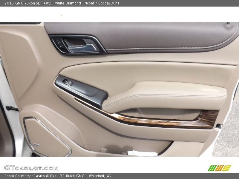 White Diamond Tricoat / Cocoa/Dune 2015 GMC Yukon SLT 4WD