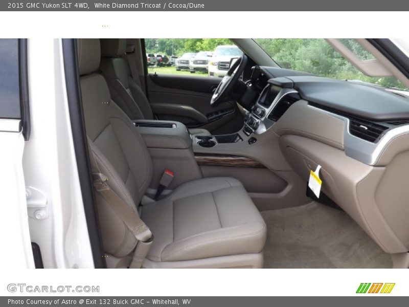 White Diamond Tricoat / Cocoa/Dune 2015 GMC Yukon SLT 4WD