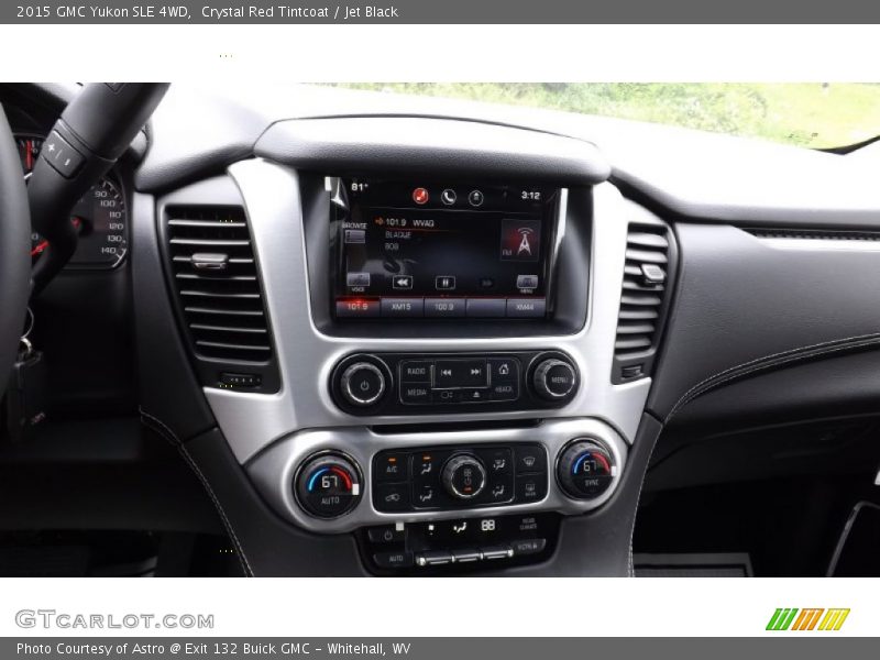 Controls of 2015 Yukon SLE 4WD