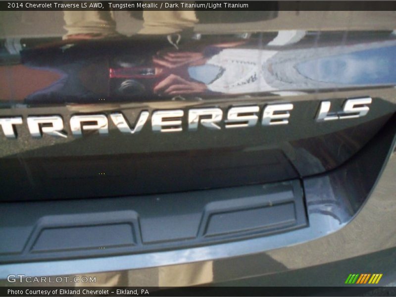 Tungsten Metallic / Dark Titanium/Light Titanium 2014 Chevrolet Traverse LS AWD