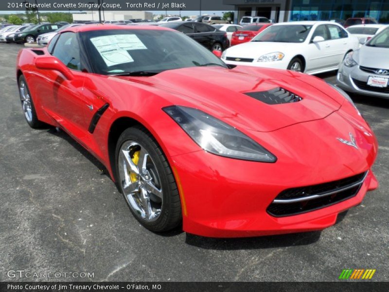 Front 3/4 View of 2014 Corvette Stingray Coupe