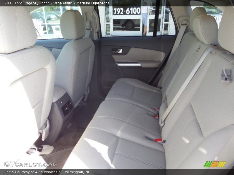 Ingot Silver Metallic / Medium Light Stone 2013 Ford Edge SE