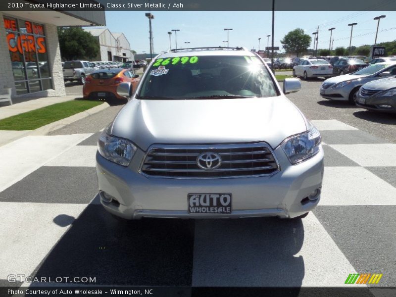 Classic Silver Metallic / Ash 2010 Toyota Highlander Limited