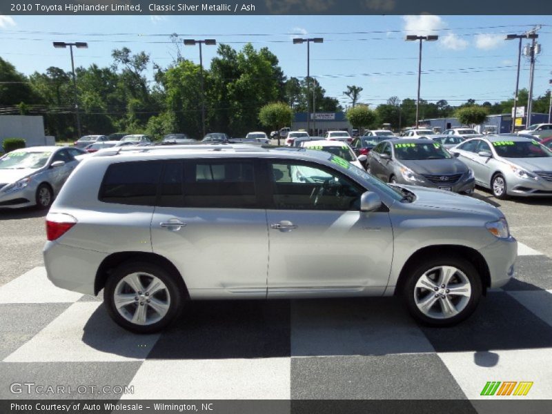 Classic Silver Metallic / Ash 2010 Toyota Highlander Limited