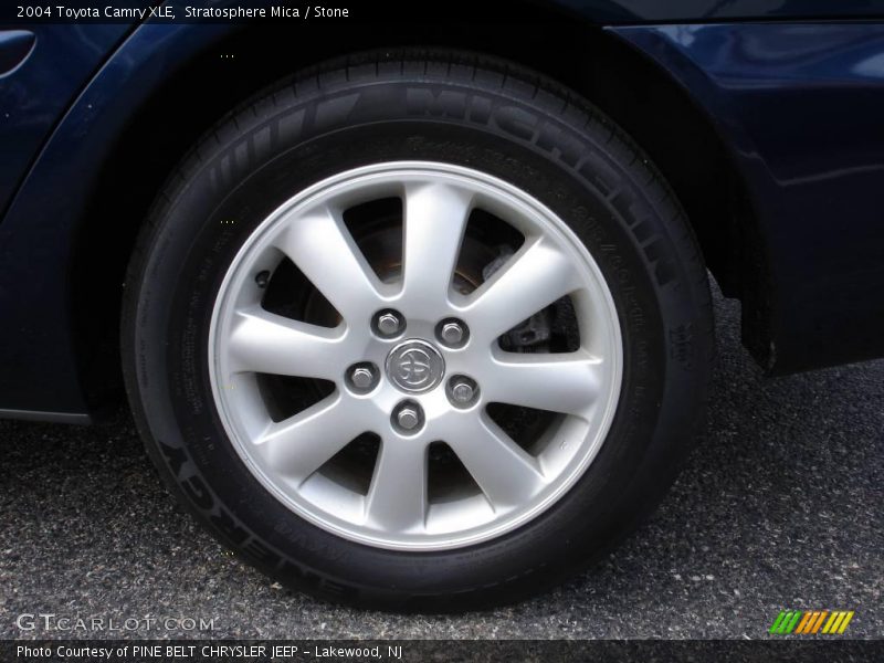 Stratosphere Mica / Stone 2004 Toyota Camry XLE
