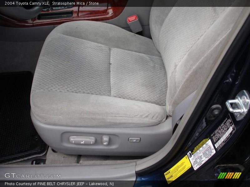 Stratosphere Mica / Stone 2004 Toyota Camry XLE