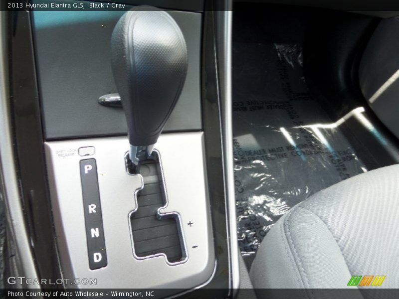 Black / Gray 2013 Hyundai Elantra GLS