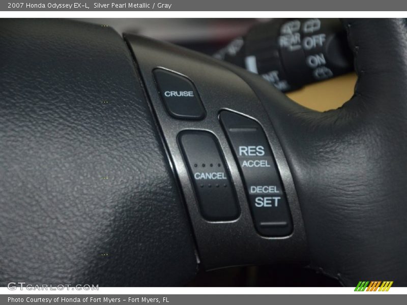 Silver Pearl Metallic / Gray 2007 Honda Odyssey EX-L