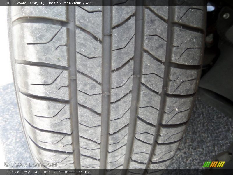 Classic Silver Metallic / Ash 2013 Toyota Camry LE