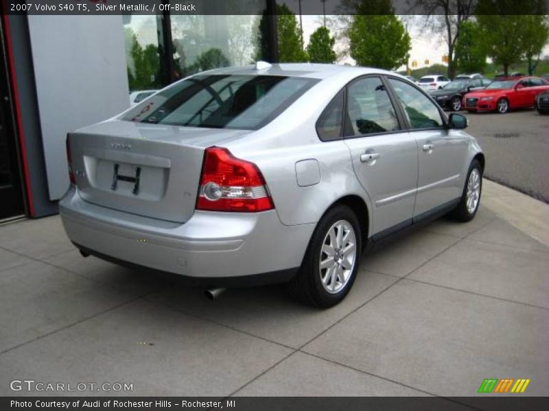 Silver Metallic / Off-Black 2007 Volvo S40 T5