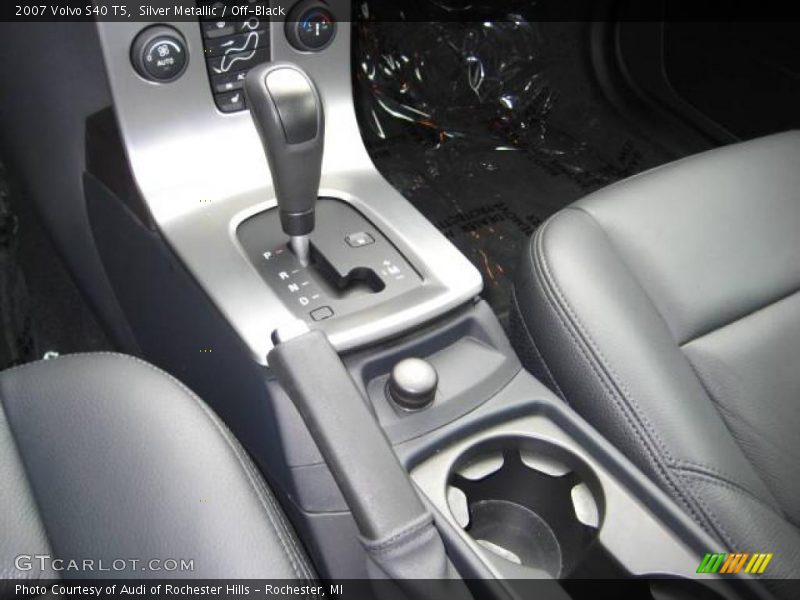 Silver Metallic / Off-Black 2007 Volvo S40 T5