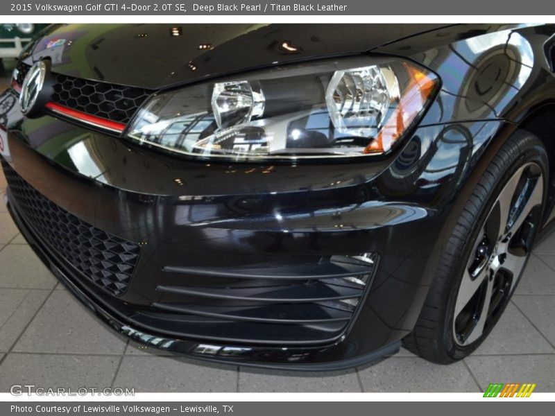 Deep Black Pearl / Titan Black Leather 2015 Volkswagen Golf GTI 4-Door 2.0T SE