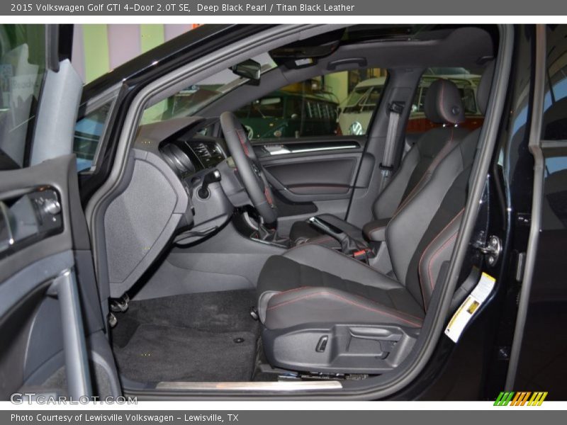 Deep Black Pearl / Titan Black Leather 2015 Volkswagen Golf GTI 4-Door 2.0T SE