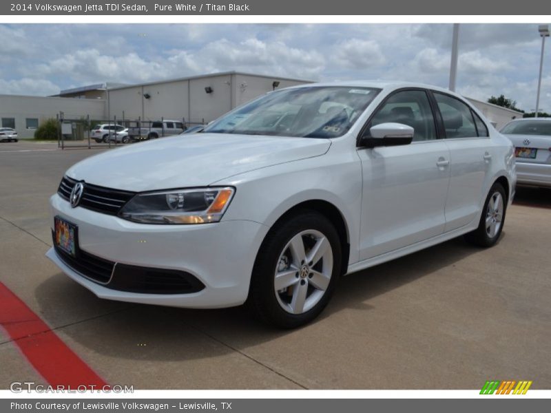 Front 3/4 View of 2014 Jetta TDI Sedan