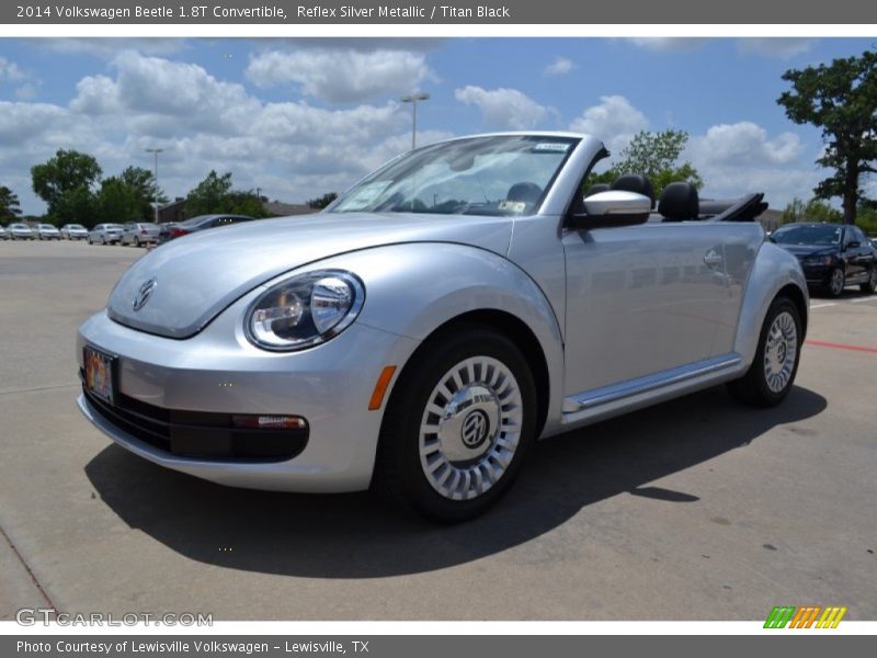 Front 3/4 View of 2014 Beetle 1.8T Convertible