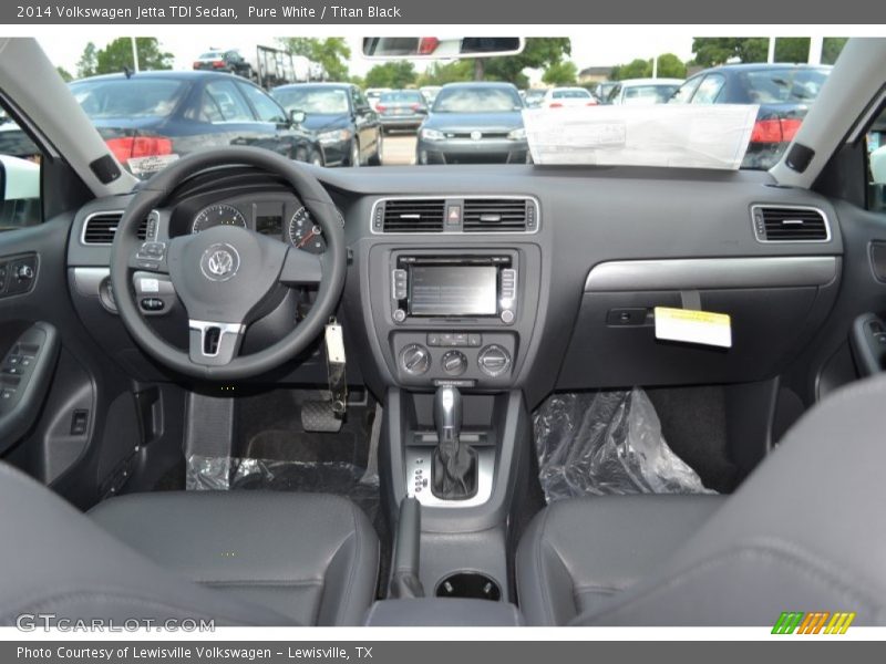 Pure White / Titan Black 2014 Volkswagen Jetta TDI Sedan