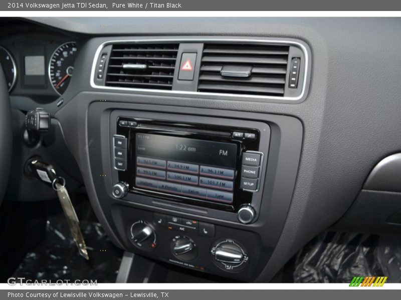 Pure White / Titan Black 2014 Volkswagen Jetta TDI Sedan
