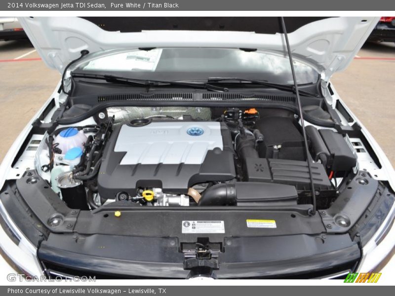 Pure White / Titan Black 2014 Volkswagen Jetta TDI Sedan