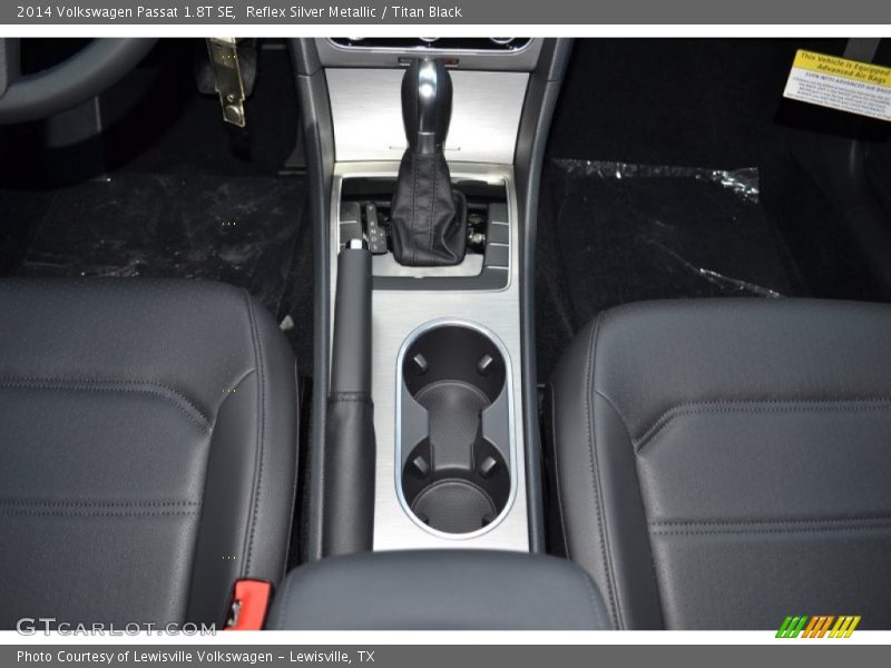 Reflex Silver Metallic / Titan Black 2014 Volkswagen Passat 1.8T SE