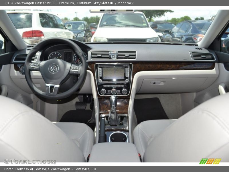 Dashboard of 2014 Passat V6 SEL Premium