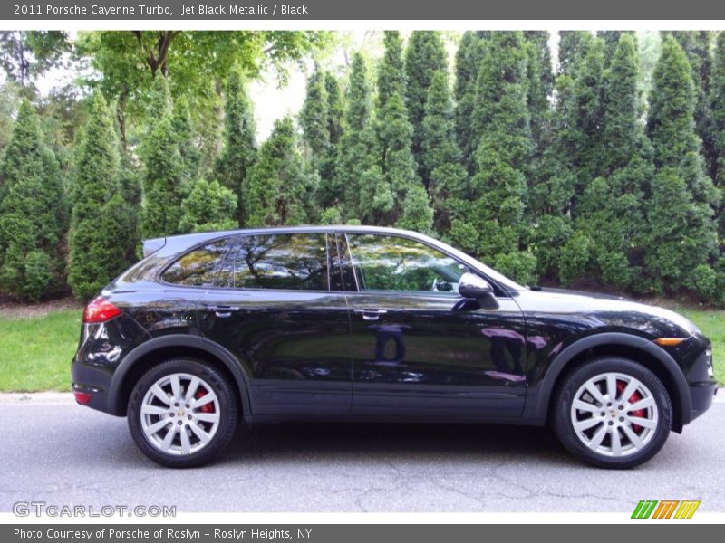 Jet Black Metallic / Black 2011 Porsche Cayenne Turbo