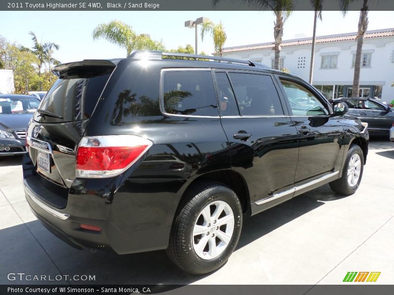 Black / Sand Beige 2011 Toyota Highlander SE 4WD