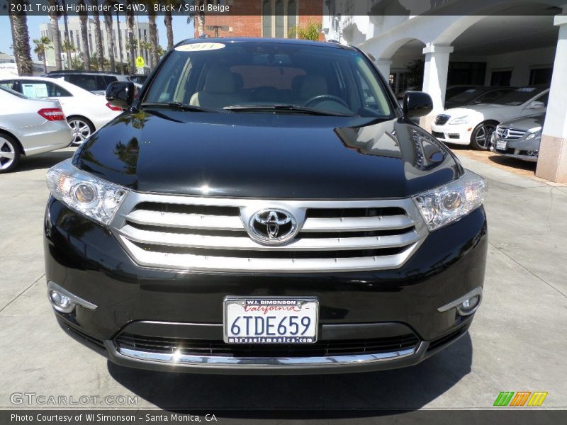 Black / Sand Beige 2011 Toyota Highlander SE 4WD