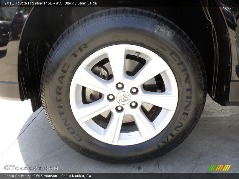 Black / Sand Beige 2011 Toyota Highlander SE 4WD