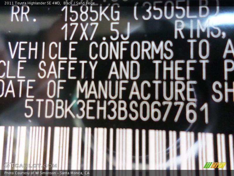 Black / Sand Beige 2011 Toyota Highlander SE 4WD