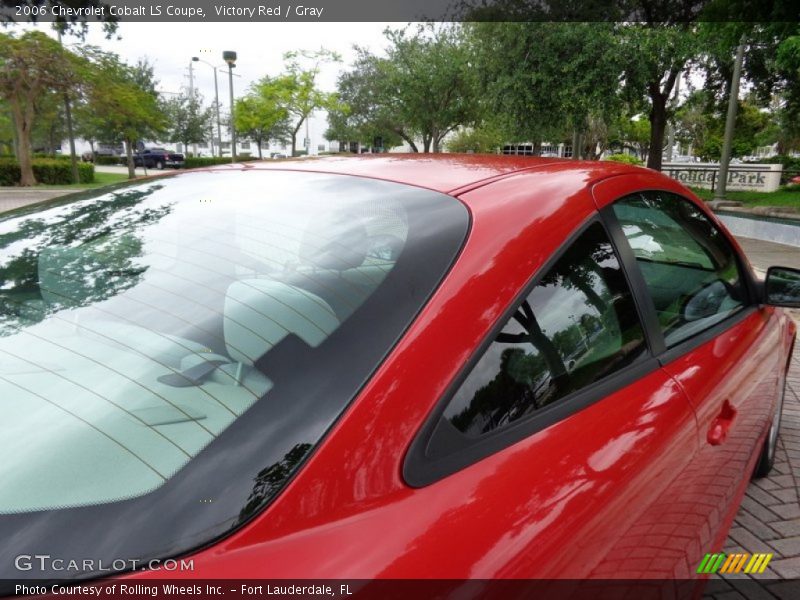 Victory Red / Gray 2006 Chevrolet Cobalt LS Coupe