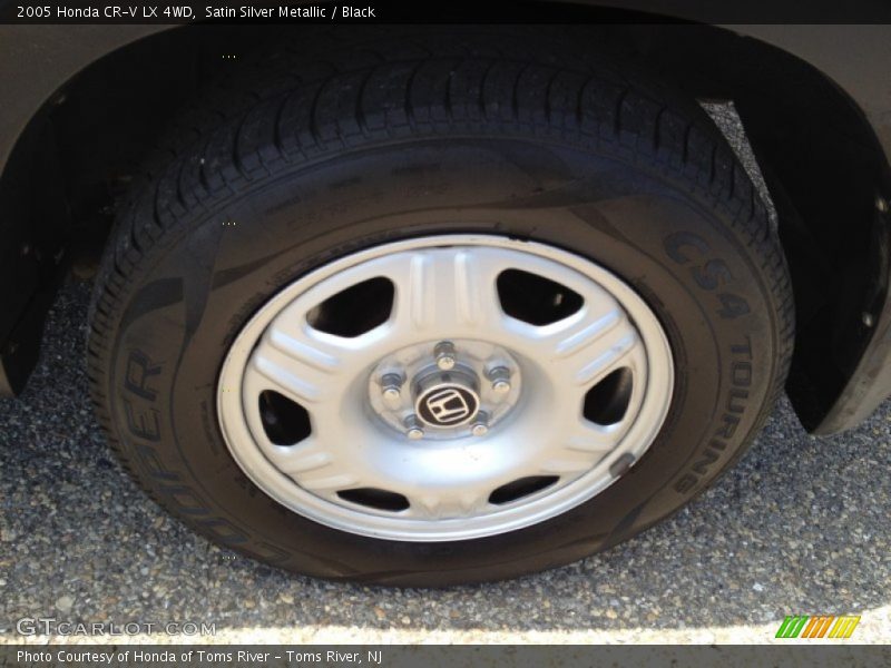 Satin Silver Metallic / Black 2005 Honda CR-V LX 4WD