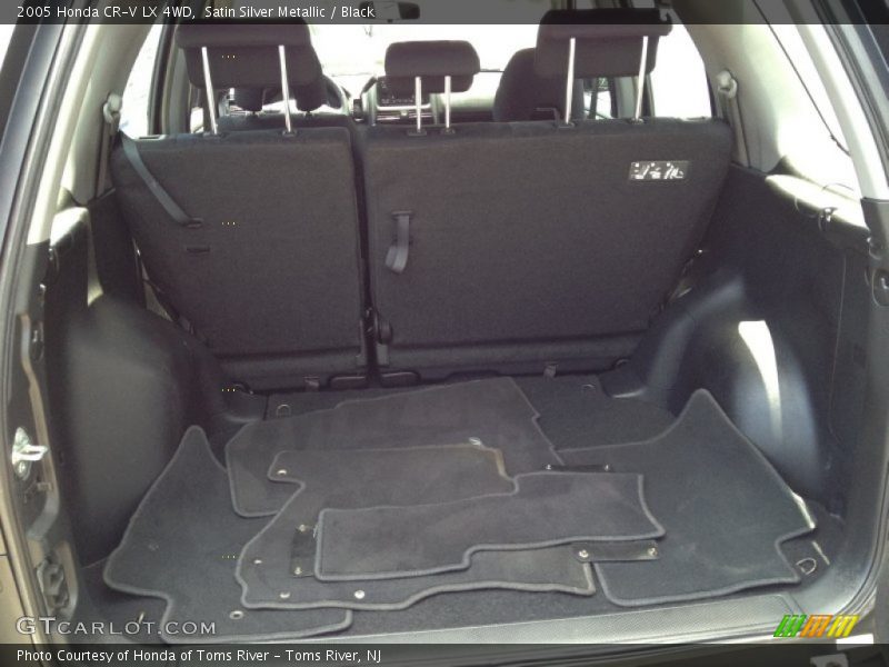 Satin Silver Metallic / Black 2005 Honda CR-V LX 4WD