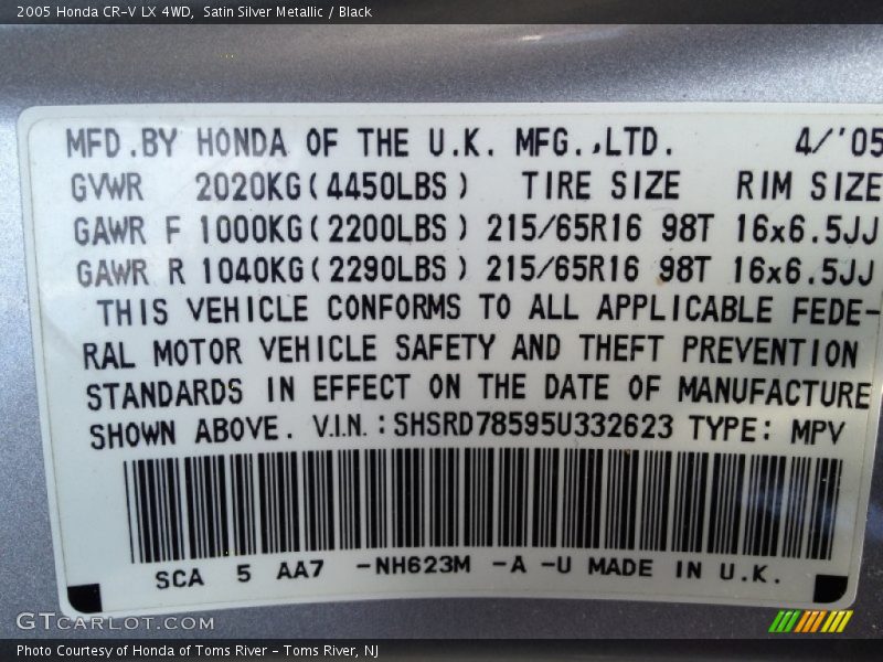 Satin Silver Metallic / Black 2005 Honda CR-V LX 4WD