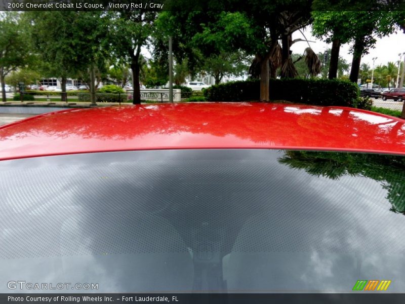 Victory Red / Gray 2006 Chevrolet Cobalt LS Coupe