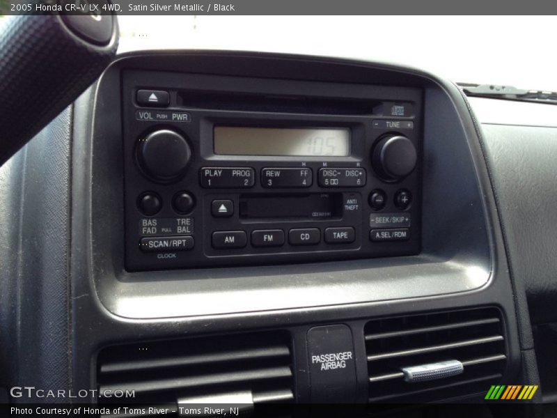 Satin Silver Metallic / Black 2005 Honda CR-V LX 4WD