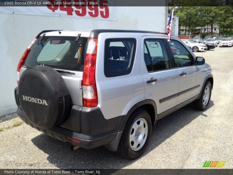 Satin Silver Metallic / Black 2005 Honda CR-V LX 4WD