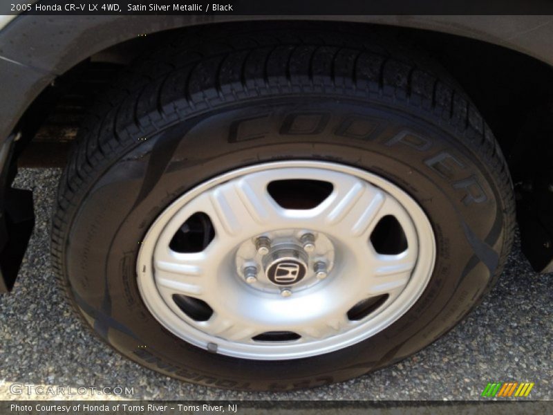 Satin Silver Metallic / Black 2005 Honda CR-V LX 4WD