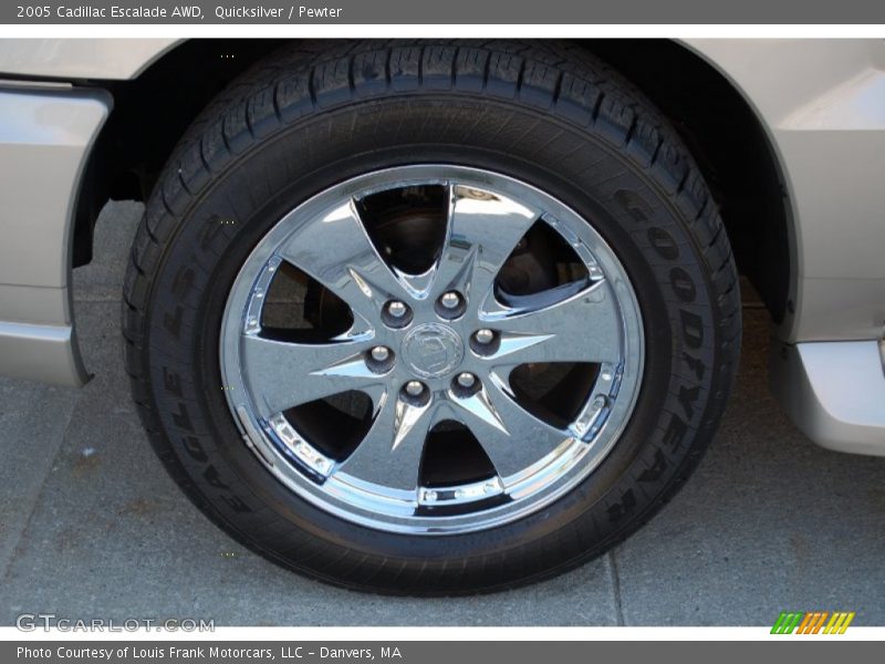 Quicksilver / Pewter 2005 Cadillac Escalade AWD