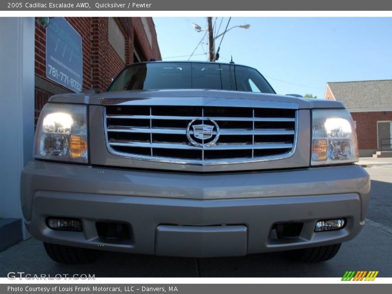 Quicksilver / Pewter 2005 Cadillac Escalade AWD