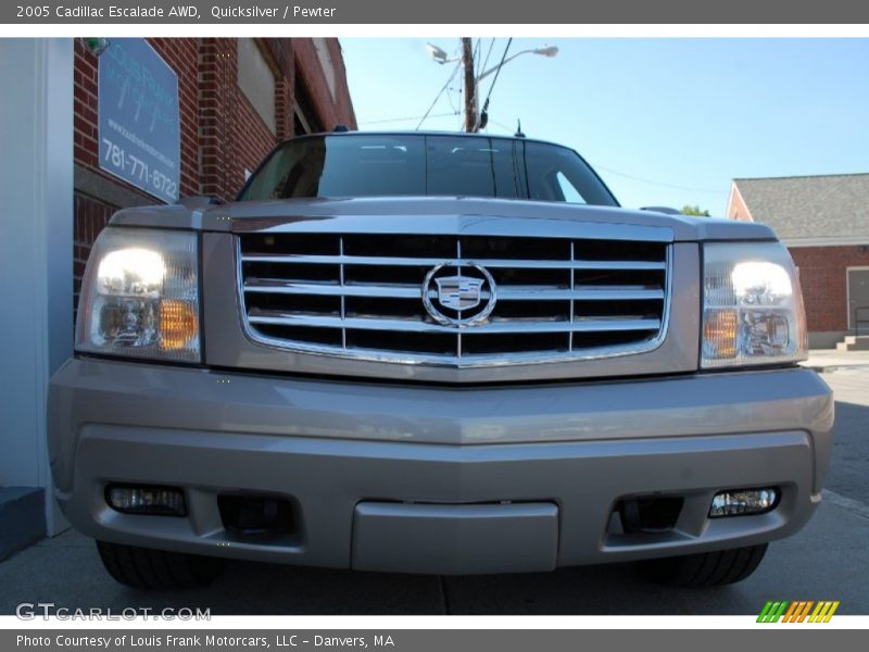 Quicksilver / Pewter 2005 Cadillac Escalade AWD