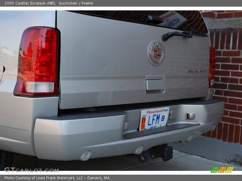 Quicksilver / Pewter 2005 Cadillac Escalade AWD